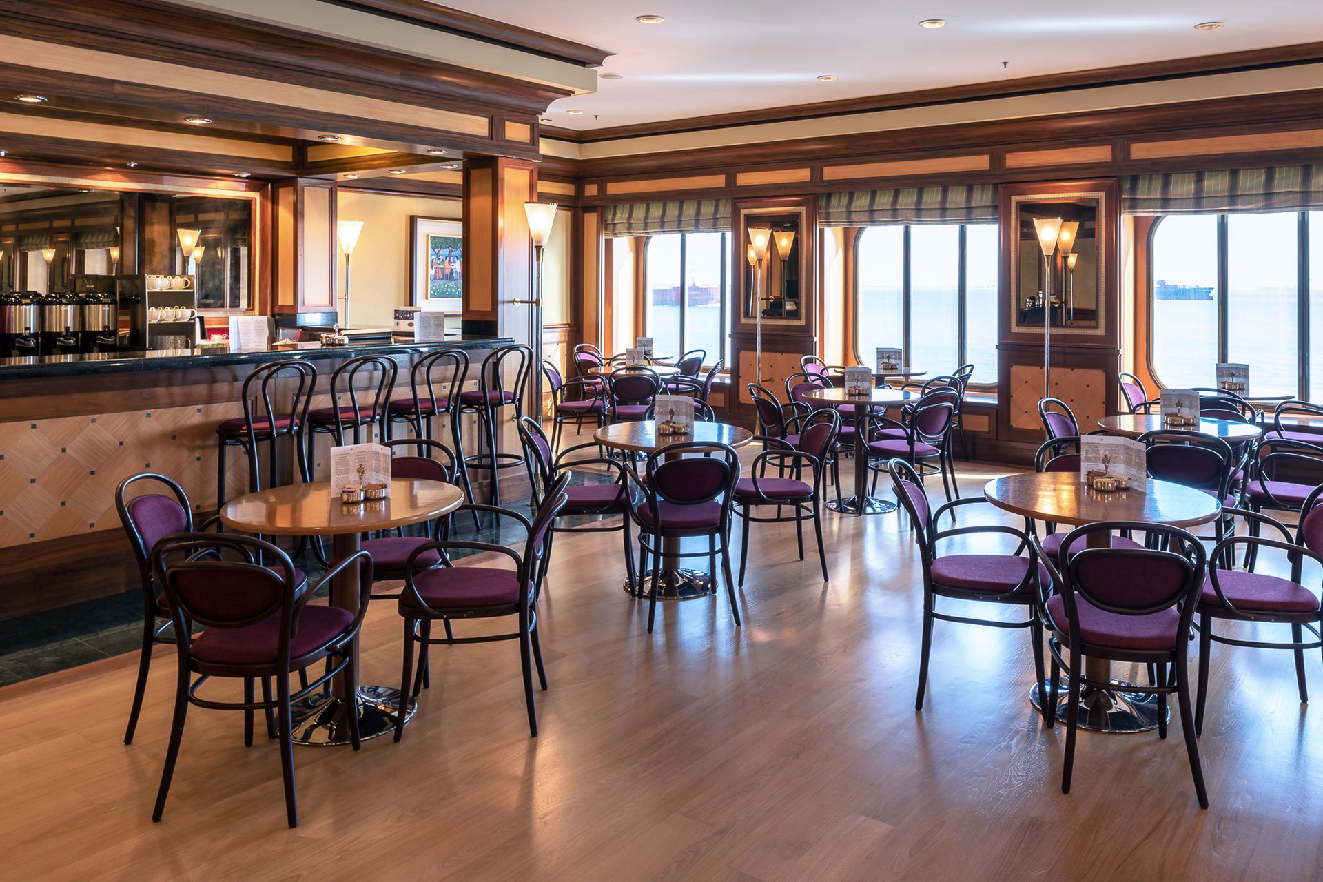Crystal Cruises - Crystal Serenity - The Bistro.jpg
